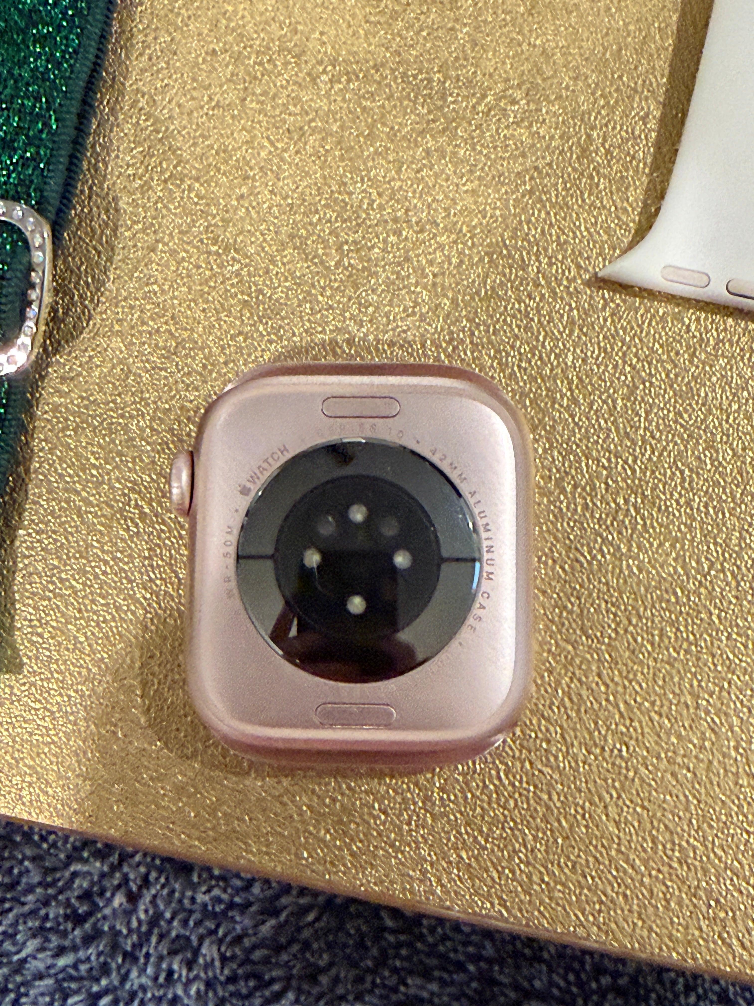Apple Watch Series 10 42mm GPS + Cellular